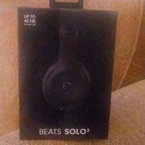 Beats Solo Wireless Headphone